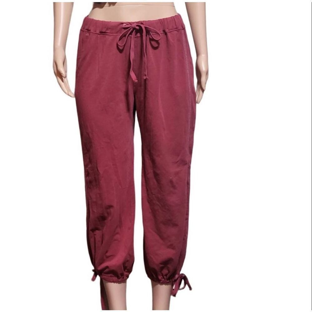Women mid rise drawstring burgundy jogger cropped capris pants M
